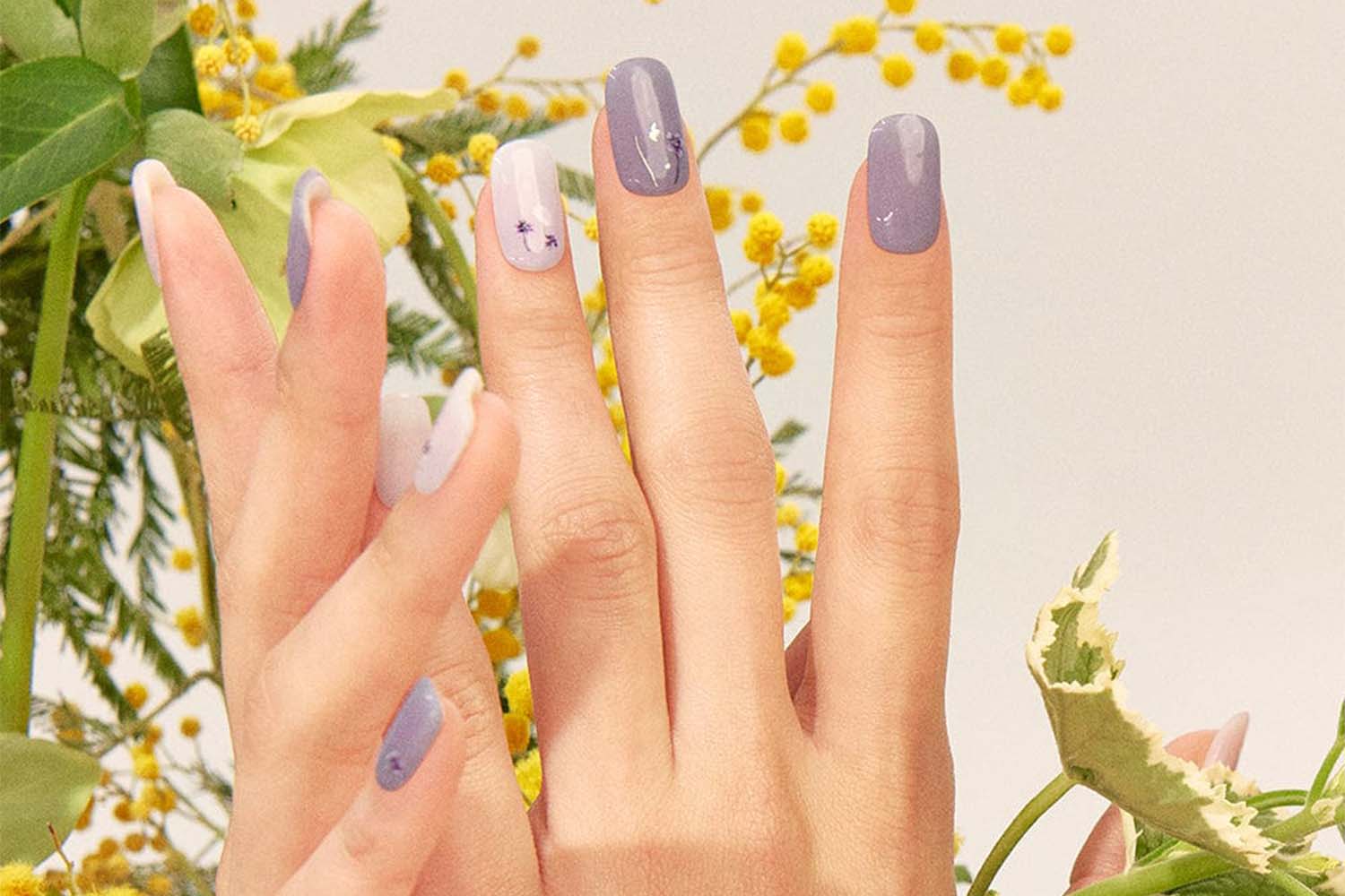 How To Keep Your Flower Nail Designs Pretty & Chic This Summer