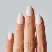 Pure White [Medium Oval]