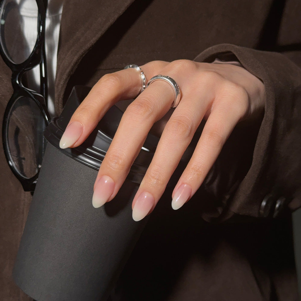 NP Your Nails But Better [Medium Oval]